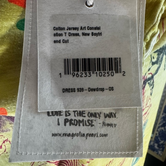 Magnolia Pearl Yellow Graphic Dress - Picture 4 of 7